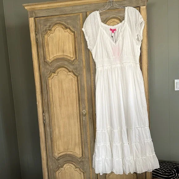 Betsey Johnson white ankle lenght dress - Picture 1 of 4